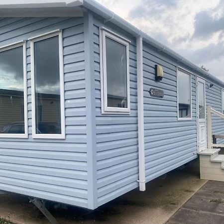 Lyons Robin Hood Caravan Rhyl Sbw 26 Exterior photo